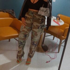 Women's Camouflage Boot Cut Cargo Pants - Green Camo